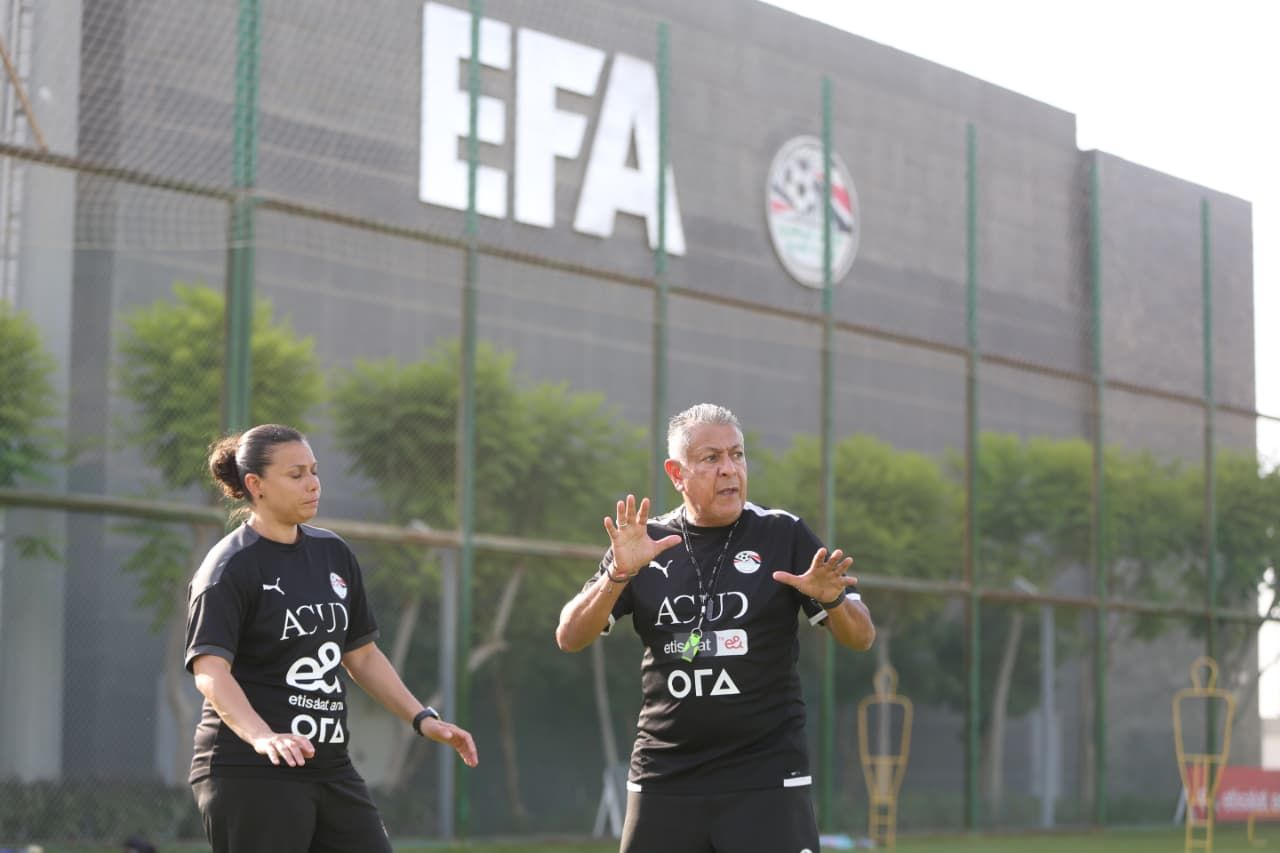تدريب منتخب مصر للكرة النسائية (3) تدريب منتخب مصر للكرة النسائية (3)