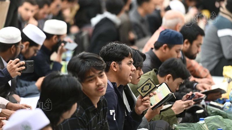 الطلاب الوافدون،