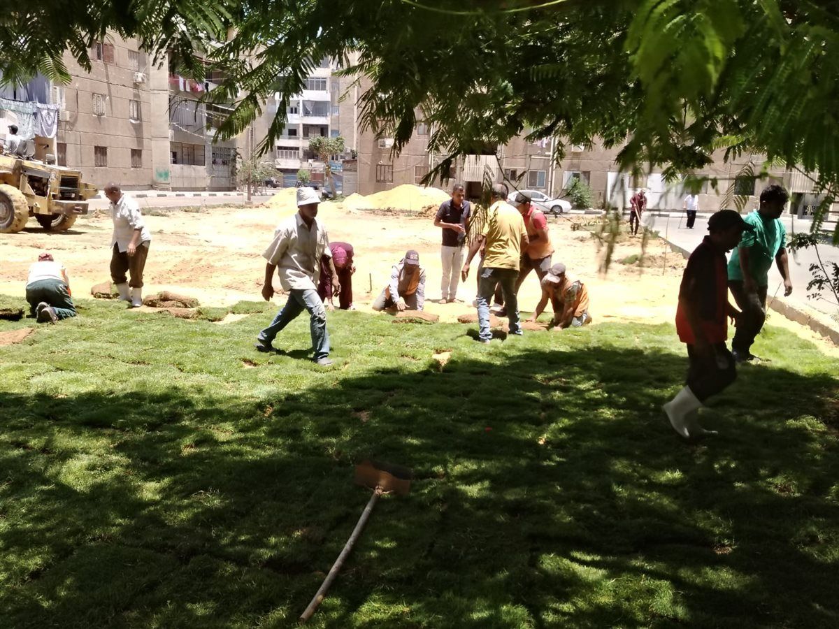 جانب من أعمال تأهيل المسطح الأخضر، فيتو