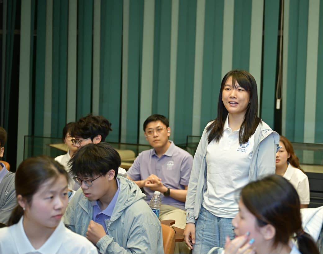 684f1d2301.jpg