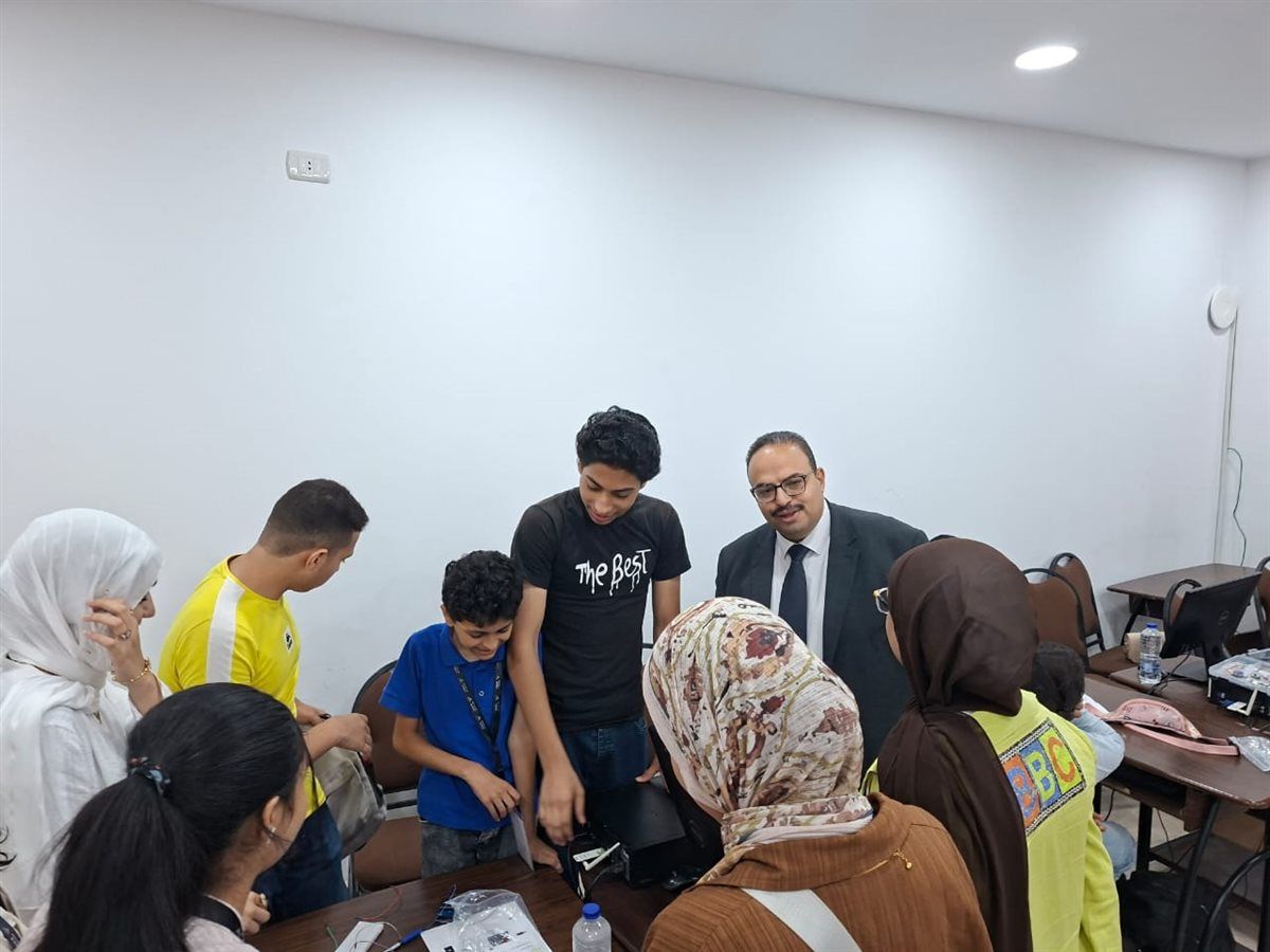 المدرسة الصيفية بهندسة شبرا، فيتو