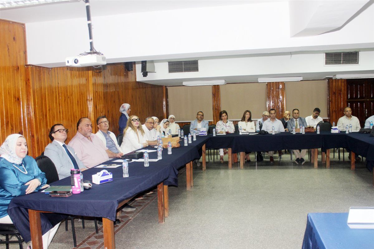 طب قصر العيني تؤهل قياداتها المستقبلية ببرنامج إعداد المرشحين لرئاسة الأقسام