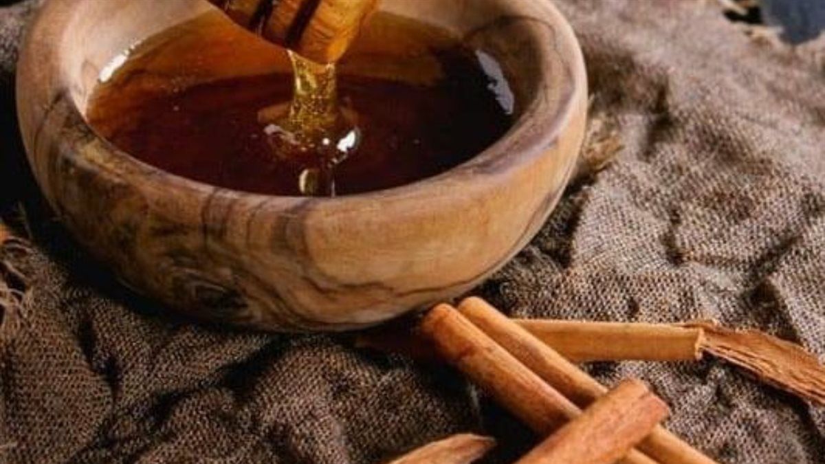 ماسك العسل والقرفة