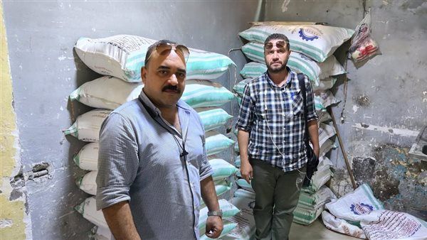 "تموين الشرقية" تضبط 2 طن دقيق مدعم ولحوم وأدوية مجهولة المصدر بمنيا القمح