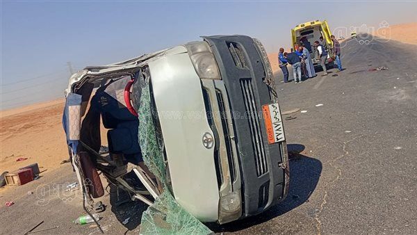 إصابة 6 أشخاص إثر انقلاب سيارة أعلى طريق الإسكندرية الصحراوي