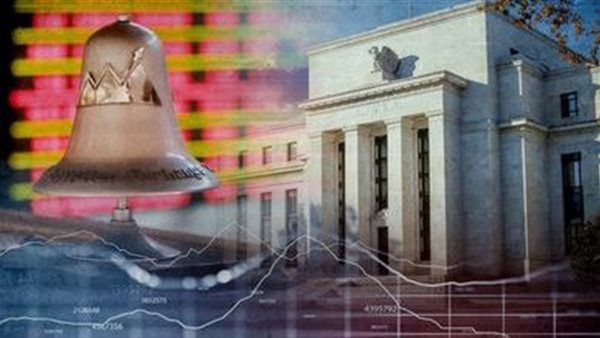 خبير يكشف تأثير تثبيت الفائدة الأمريكية على البورصة والاستثمارات الأجنبية في مصر