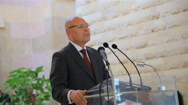 محافظ القاهرة: انفصال عقارين بالمرج لا يمثل أي خطورة على السلامة الإنشائية لهما