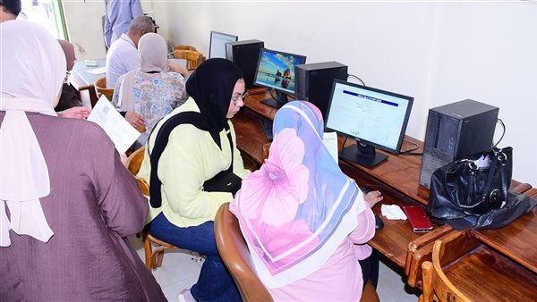 جامعة سوهاج تفتح أبوابها لطلاب الثانوية العامة فى المرحلة الأولى للتنسيق الإلكتروني (صور)