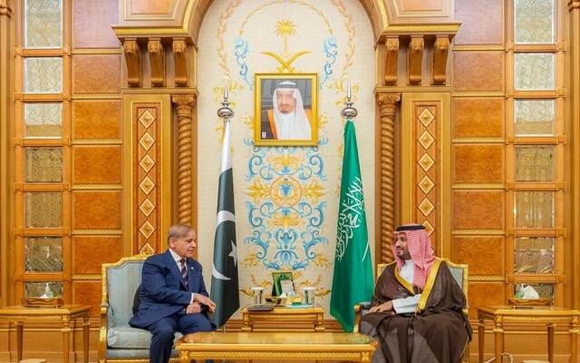 رئيس وزراء باكستان: اتفاقية مكة محطة مفصلية في التعاون الدفاعي مع المملكة وتركيا