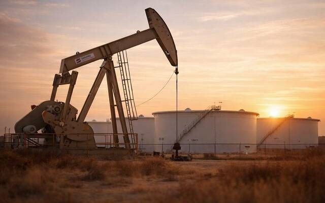 تراجع النفط مع ترقب عقوبات واشنطن على إيران