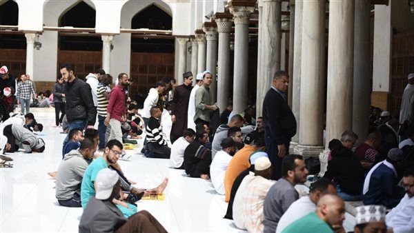 هل يجوز إعادة صلاة الجمعة ظهرًا بعدها؟ الإفتاء تكشف الحالات