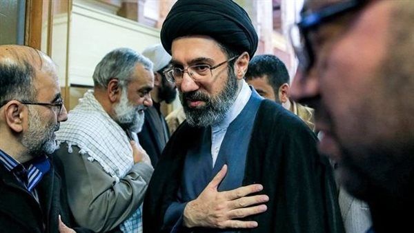 المرشد الإيراني: الإضرار بالتماسك الاجتماعي ممنوع