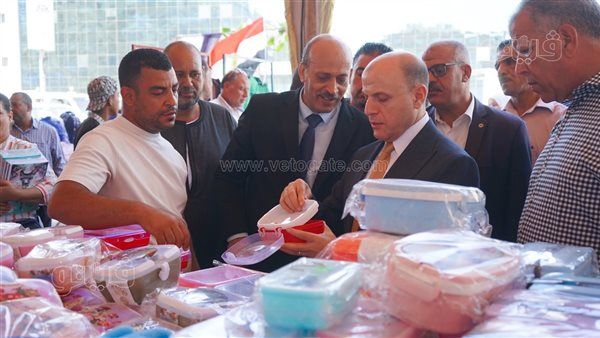 محافظ الغربية يفتتح معرض "سبرباي بطنطا" بتخفيضات تصل إلى 35%