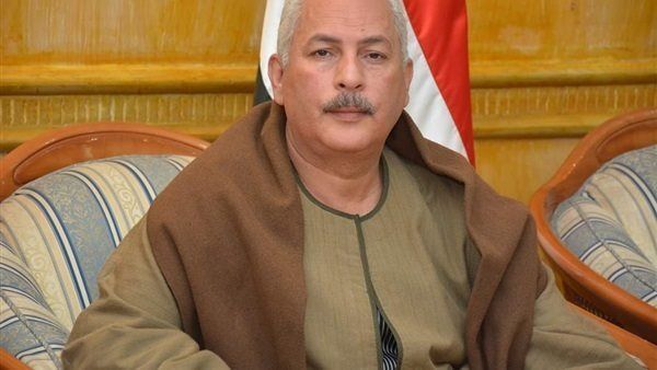 حسين عبدالرحمن أبو صدام، فيتو