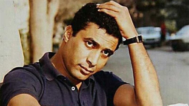 الفنان الراحل أحمد زكي