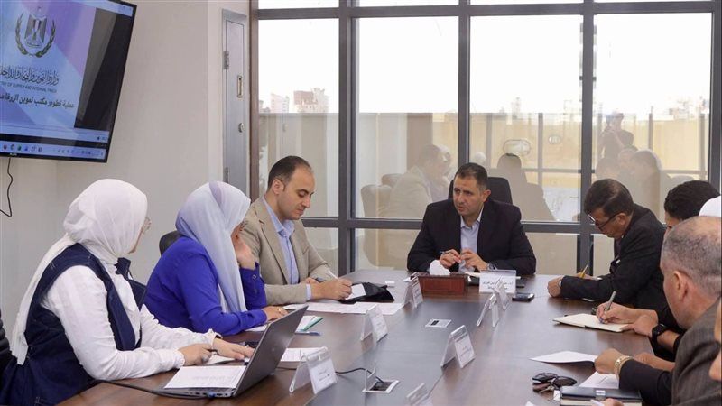 محافظ دمياط يتابع