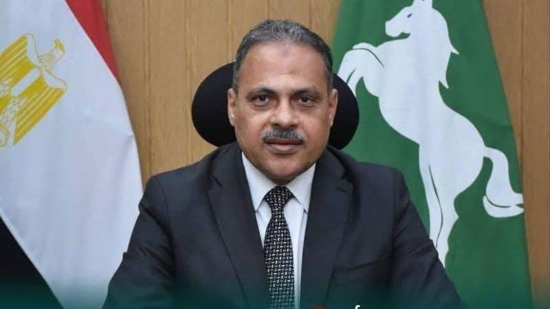 ضمن مبادرة أنت تشكو والمحافظ يستجيب، تحرك عاجل لحل مشكلات القمامة والمخابز والطرق في الشرقية