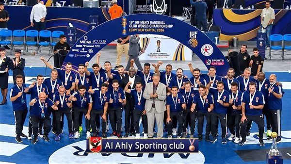 وزير الرياضة يهنئ الأهلي ببرونزية كأس العالم للأندية لكرة اليد