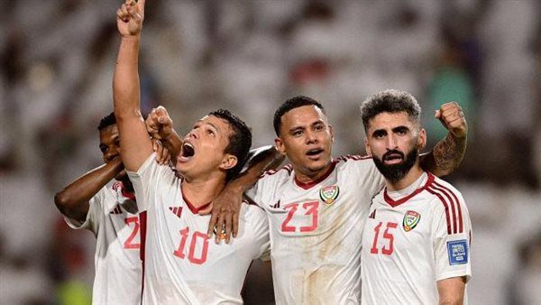 الإمارات تتقدم على عمان بهدف في الشوط الأول بنصف نهائي كأس الخليج