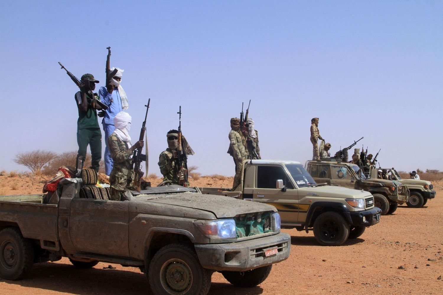 “الدعم السريع” تستهدف منزل حاكم ولاية سودانية… و10 قتلى في هجومين على سكن جامعي ومركز إيواء