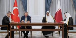 سياسية
      وعسكرية،
      قطر
      وتركيا
      توقعان
      12
      اتفاقية
      تعاون
      جديدة
      بحضور
      أردوغان
      وتميم