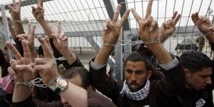 مندوب
      فلسطين
      بالأمم
      المتحدة:
      لدينا
      8
      آلاف
      أسير
      بسجون
      الاحتلال
      الإسرائيلي