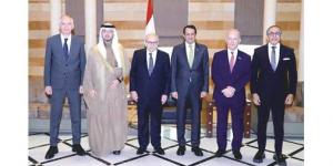 «الخماسية» من السرايا: خطوات لبنان مشجعة في حصر السلاح