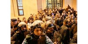 اليوم الثالث للموازنة: طرح زيادة رواتب العسكريين يوقف الجلسة وهرج ومرج قبل المخرج التوافقي