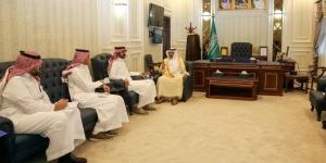 محافظ الكامل يستقبل رئيس القطاع الغربي بشركة المياه الوطنية المكلف ويطلع على ابرز المشاريع والخدمات المنفذة في المحافظة