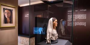 ماذا تضم الصخور المنحوتة في موقع الحجر الأثري بالعلا؟ - ترند نيوز