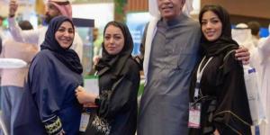 حين تتحول المهنة إلى إرث.. غفران مكي تودّع والدها وتعيد التذكير بقيمة الإعلام السعودي - ترند نيوز