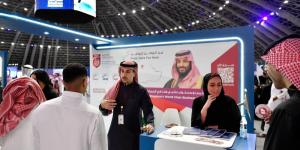 كلية الأمير محمد بن سلمان تستعرض مسارات التطوير المهني في الملتقى المهني - ترند نيوز