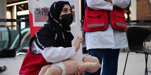 الهلال الأحمر يدرب +13 ألف مستفيد خلال الربع الأول - ترند نيوز