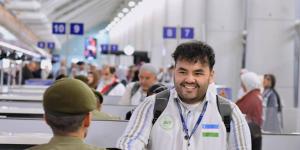 جوازات مطار المدينة تستقبل أولى رحلات ضيوف الرحمن من أوزبكستان - ترند نيوز