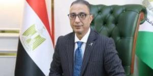 "كان حلمى أكون جراح مشهور".. محافظ الجيزة يشارك الأوائل تجربته الشخصية