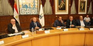 محافظ القاهرة يشدد على سرعة التعامل مع المتغيرات المكانية