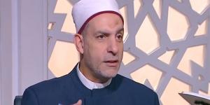 أمين الفتوى يكشف حكم استخدام الحنة والصبغة السوداء في إخفاء الشيب (فيديو)