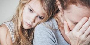 الصحة تحذر الأمهات من ضغوط السوبر وومن: لا تحملي نفسك فوق طاقتك