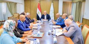 وزير التعليم يبحث مع ممثلي البنك الألماني للتنمية (KfW) متابعة تنفيذ مشروعات مدارس التكنولوجيا التطبيقية