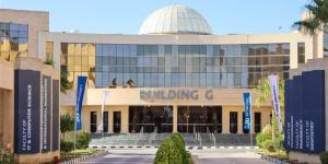 جامعة سيناء ضمن أفضل 500 جامعة عالميًا في الصيدلة بتصنيف شنغهاي 2026