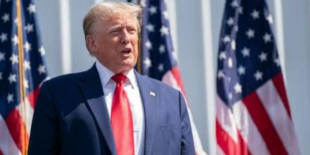 البيت الأبيض يحذر موظفيه من التداول وسط رهانات حرب إيران