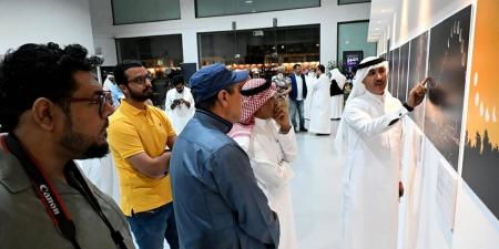38 عملا فنيا يوثق «الكون في أبهى صورة» بالدمام - ترند نيوز