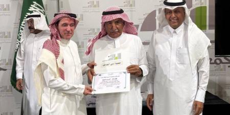 البوق يستعرض عن حياة النمر العربي وعلاقته بالموروث الأدبي في جمعية أدبي الطائف  - ترند نيوز