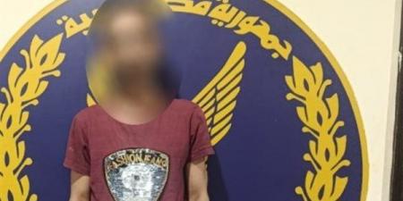 ضبط سائق توك توك لقيامه بالسير عكس الاتجاه والتسبب في تلف سيارة بالقاهرة