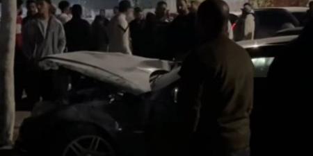 النيابة تنتقل لمعاينة حادث تصادم عدد من السيارات أعلى الطريق الدائري