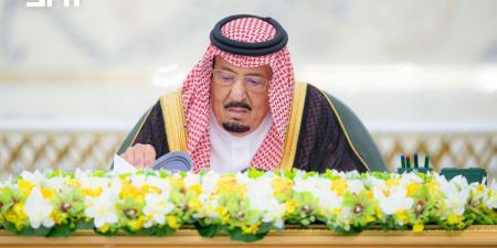 خادم الحرمين الشريفين يرأس جلسة مجلس الوزراء في جدة - ترند نيوز