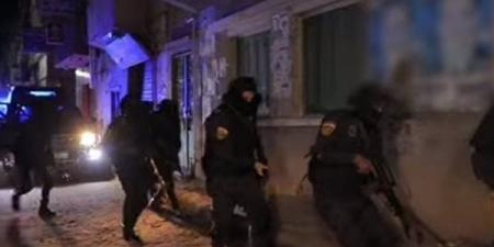 ضربات أمنية جديدة، ضبط 35 متهمًا بالبلطجة ومواد مخدرة وأسلحة نارية في حملات موسعة