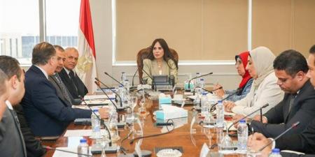 وزيرة الإسكان تبحث مع مسؤولي "BAMAG الألمانية" تعزيز التعاون في مشروعات مياه الشرب