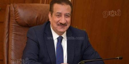 محافظ بورسعيد يخفض الحد الأدنى للمرحلة الثانية بالثانوية العامة إلى 232 درجة