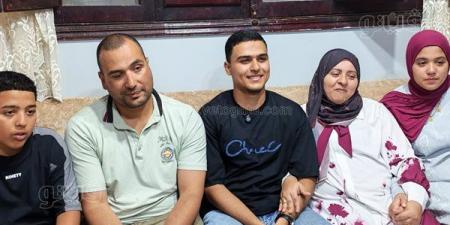 حسين محمد التاسع على الجمهورية بالثانوية العامة: سجدت لله بعد سماع النتيجة وحلمي الالتحاق بهندسة البترول (فيديو)